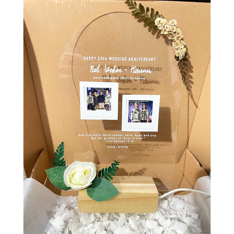 akrilik custom foto / akrilik lettering / akrilik lamp / hampers / kado unik / kado ultah / hadiah /