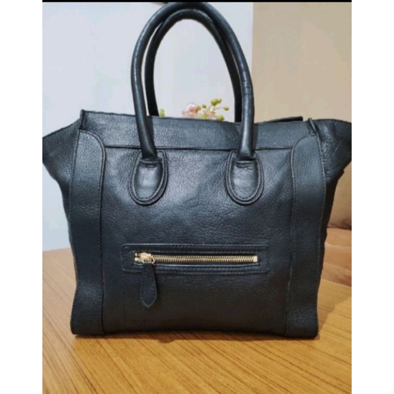 Tas kulit asli ala Celine brand Jolie Femme preloved silahkan nego