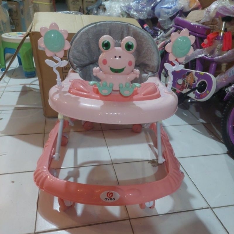 Baby Walker Gyro Gy 312 Tanot Badong Alat Bantu Jalan Anak