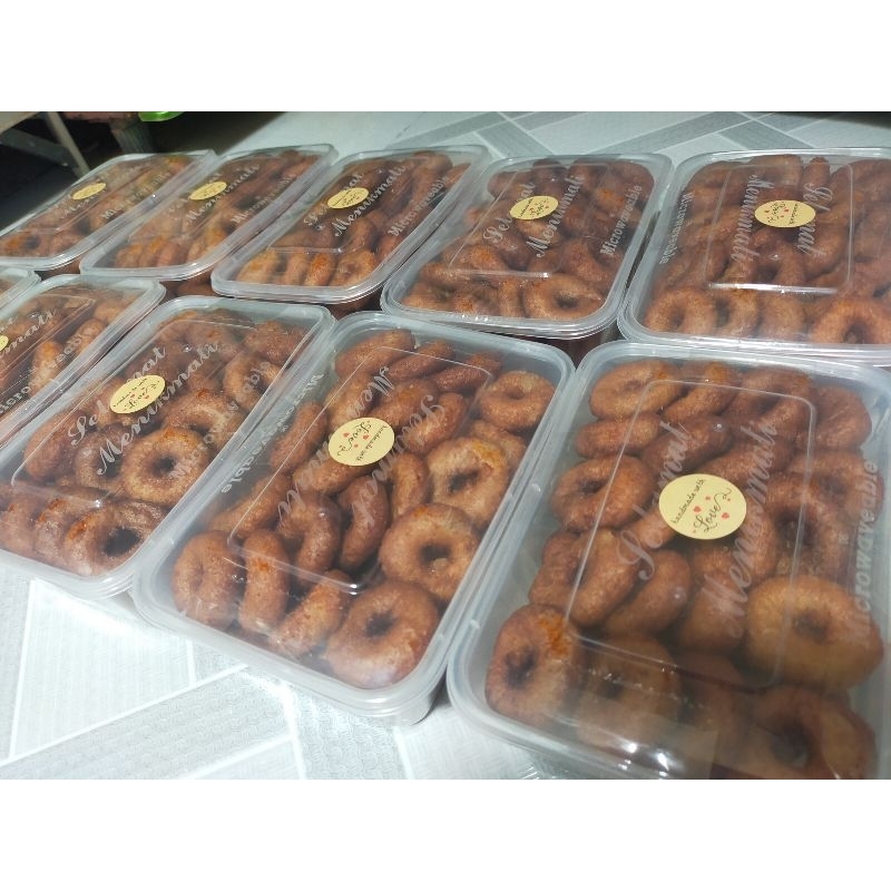 

RB22 KUE CINCIN KUE ALI AGREM 70PCS