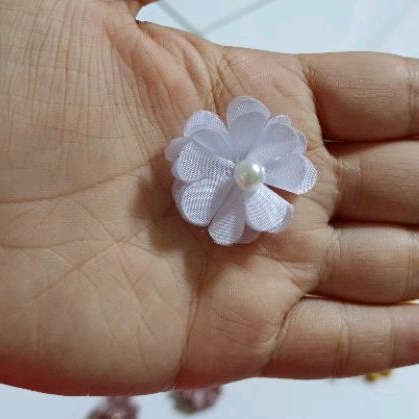 BUNGA RENDA 3D MUTIARA UKURAN 3 CM