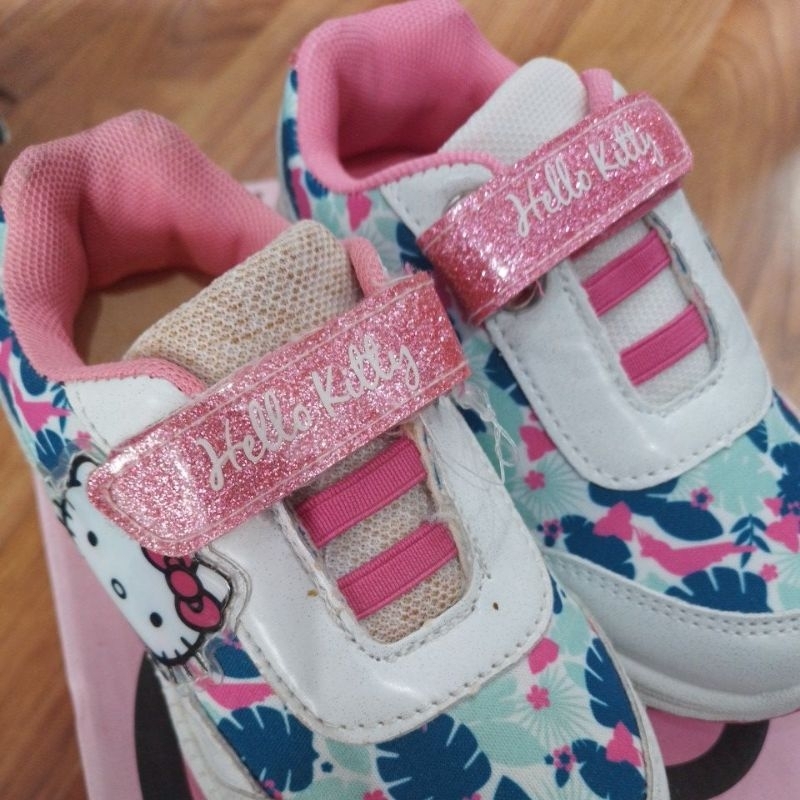 Sepatu Hello Kitty HEY005095WHT