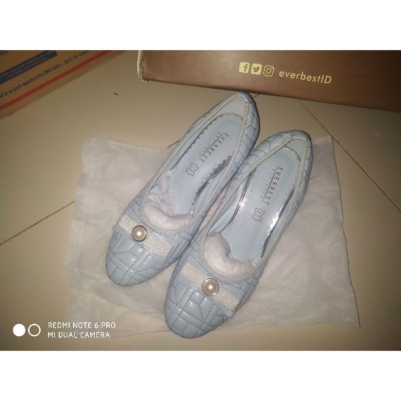 preloved wedges blue everbest