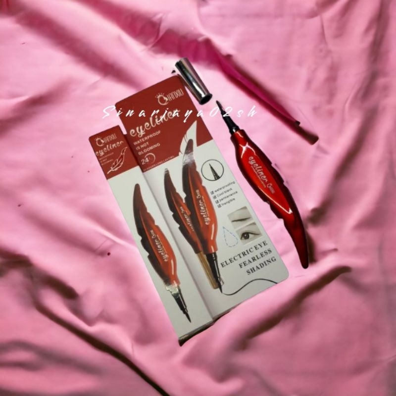 Eyeliner daun waterproof QIANXIU EYELINER DAUN MERAH