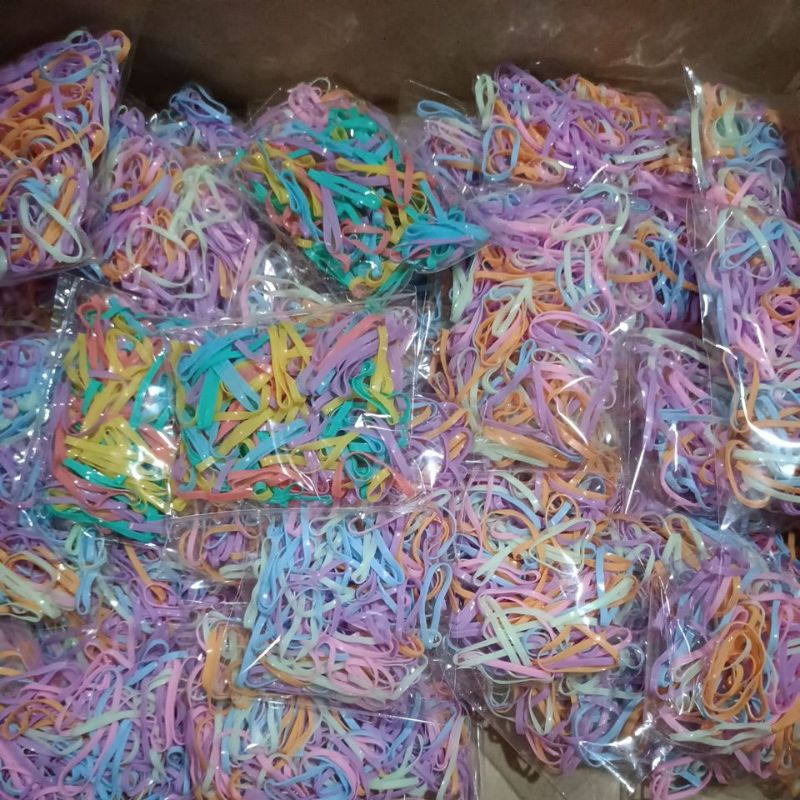 karet jepang warna warni perpack isi:+ - 150pcs