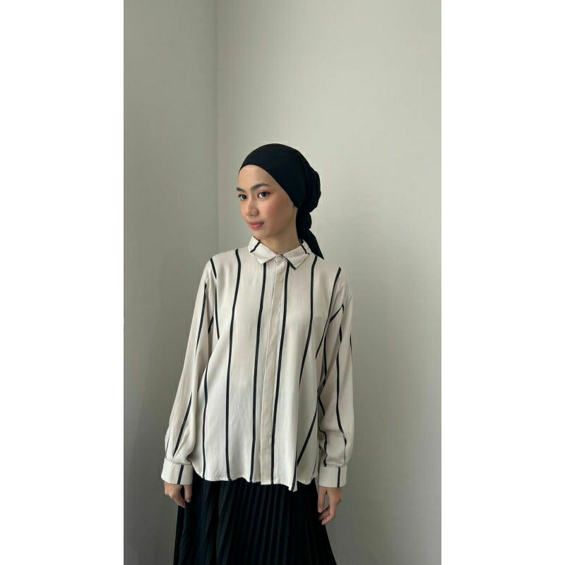 (MID YEAR SALE) Pattern Oversized - Stripes Oat Black (READY STOCK)