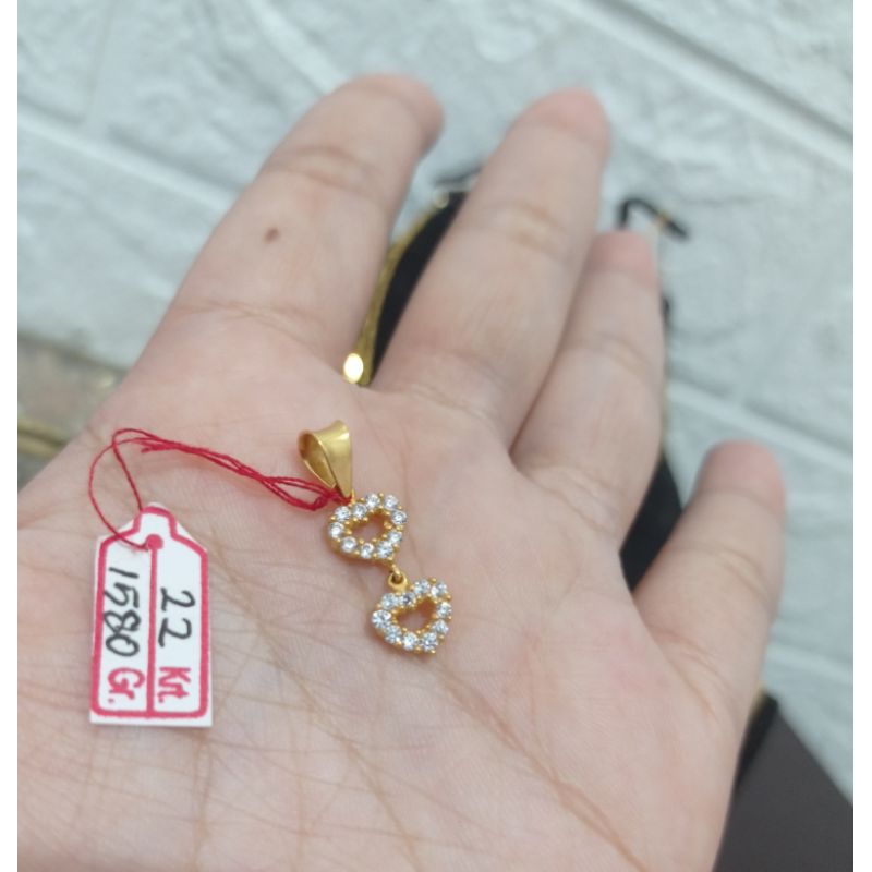 liontin emas love susun kadar emas 22 karat