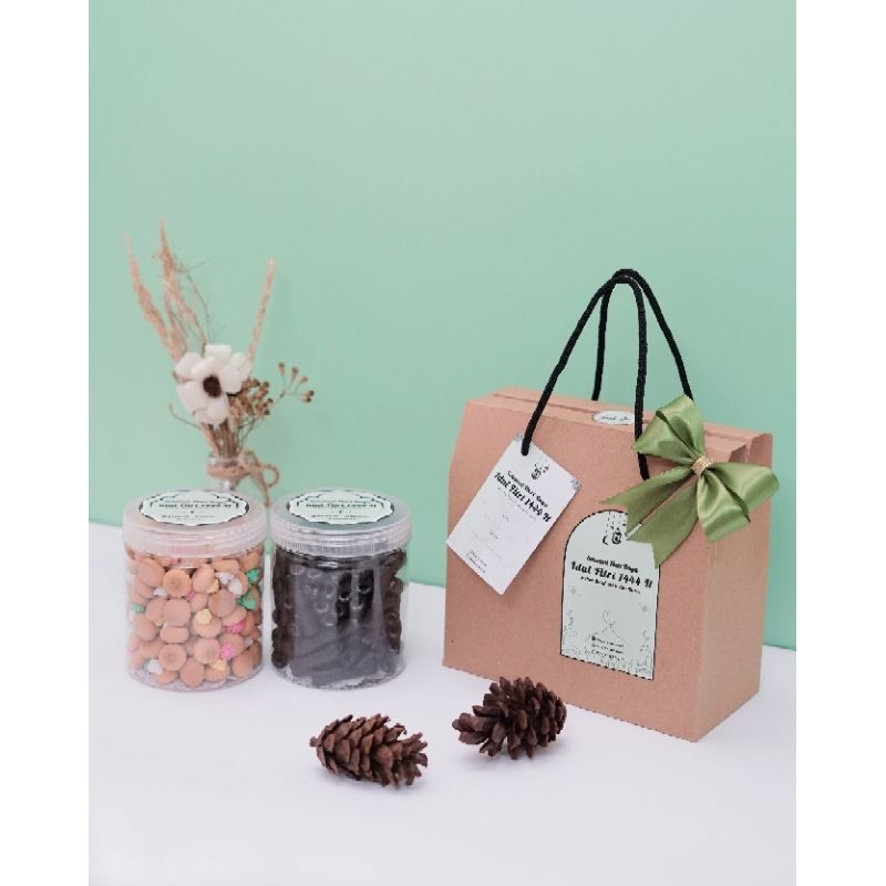 

Kareem Hampers