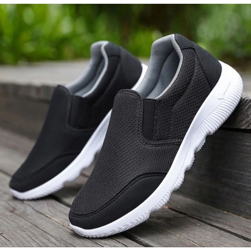 Sepatu Casual Pria Slip On Import Kets Premium Tanpa Tali Sneakers Model Toms Terbaru Elegan dan Trendy