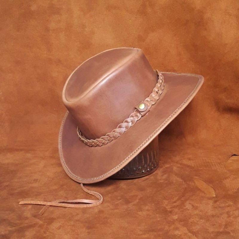 Topi Cowboy/ Topi Laken Bahan Kulit Sapi Jenis Crazyhorse Handmade/Topi Kulit