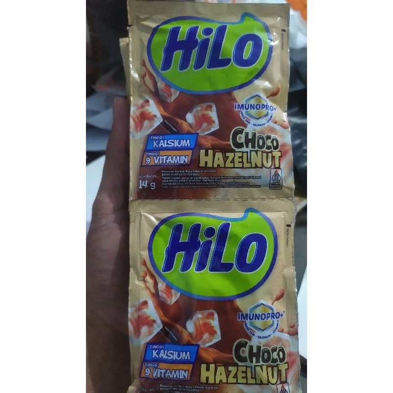 

Hilo Choco Hazelnut Renteng Isi 10 Sachet