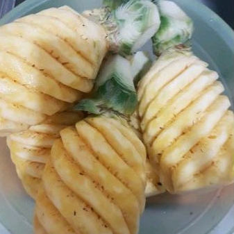 

Nanas Kupas Nnanas Bahan Selai Nanas Manis 200-250 Gram