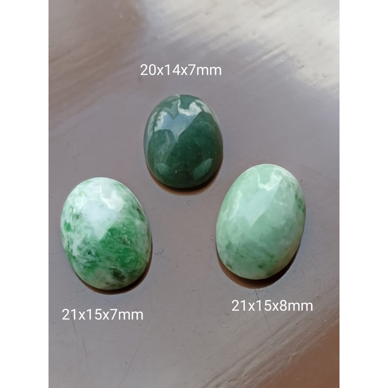 Batu Liontin/ Liontin Batu Natural Jadeite Jade Type A