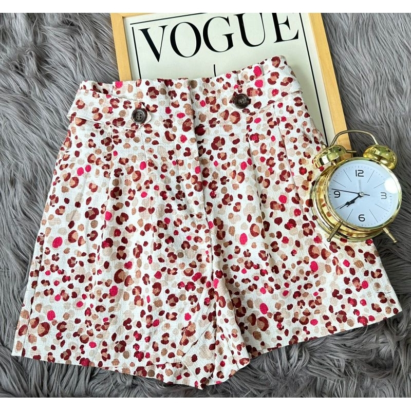 Antay** women short pants