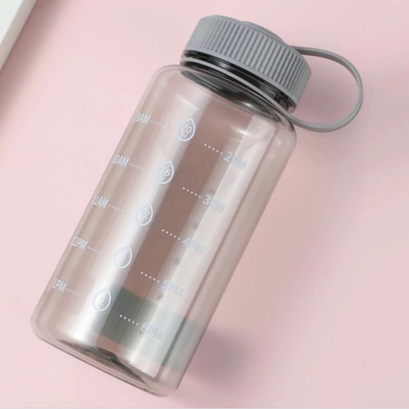 MINISO Botol Minum Tempat Air Plastik 800ml