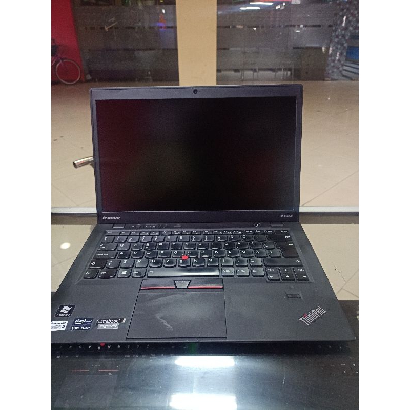 Laptop lenovo Thinkpad X1 Carbon Core i5 Ram 8 Gb SSD 180  Gb