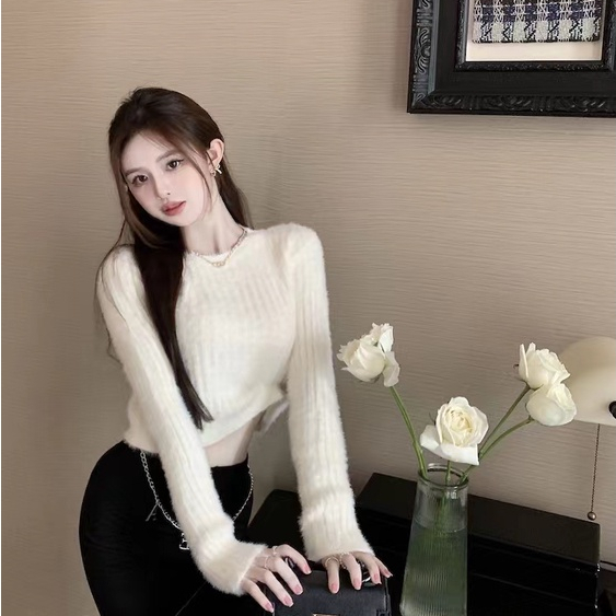 YIU YIU Rajut - Korea Sweater Wanita Crewneck Sweeter Crop Sweater Putih Lengan Panjang Rajut