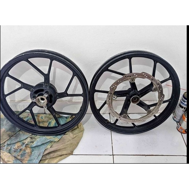 VLEK DEPAN BELAKANG SATRIA INJEKSI
