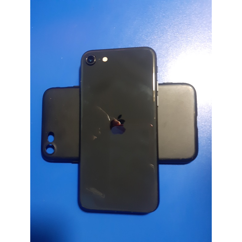 Iphone se 2020 second bekas ex ibox 64gb