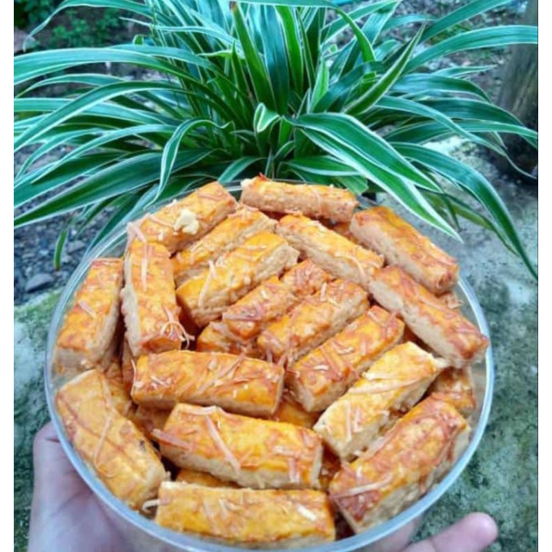 

KUE LEBARAN kastengel (PREMIUM) 500 gram