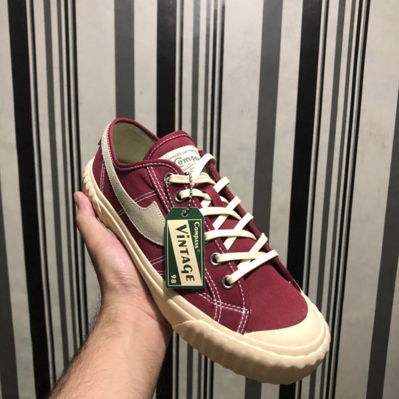 Compass Vintage 98 Maroon Low | 40 / 26.5cm