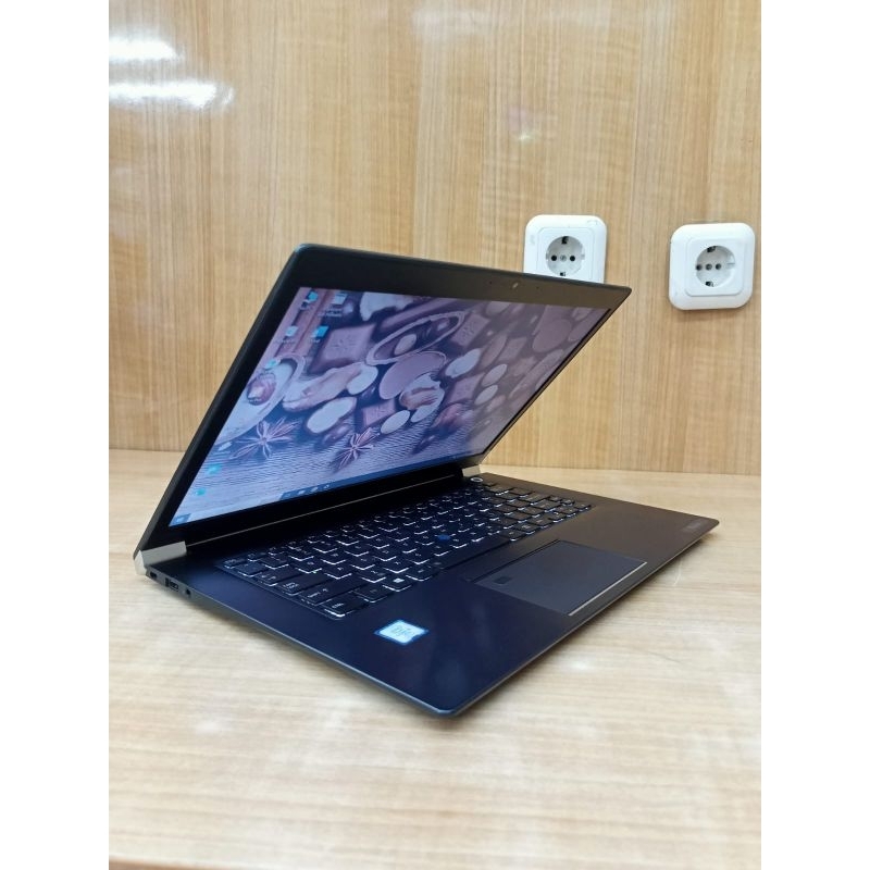 Laptop Toshiba Tecra X40-D Core i5 Slim dan Ringan