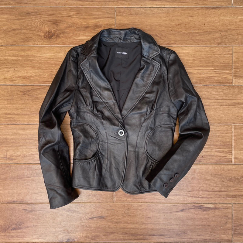 Blazer kulit asli jaket kulit asli cewek pl bekas preloved second