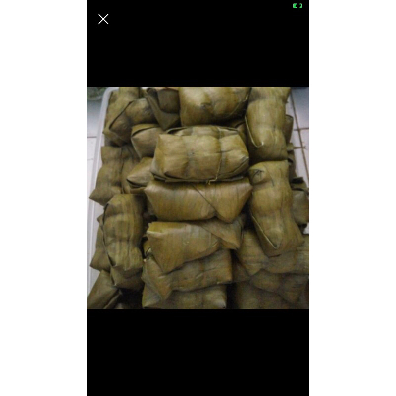 

Lontong isi kentang wortel