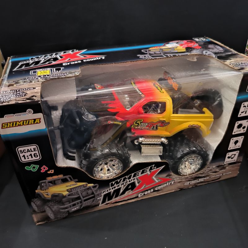 mainan remote control mobil / RC  mobil control 4 x 4