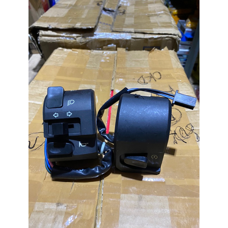 SAKLAR KANAN KIRI SET HOLDER GAS SEN YAMAHA NMAX N MAX 155 OLD SAKLAR LAMPU SET NMAX OLD