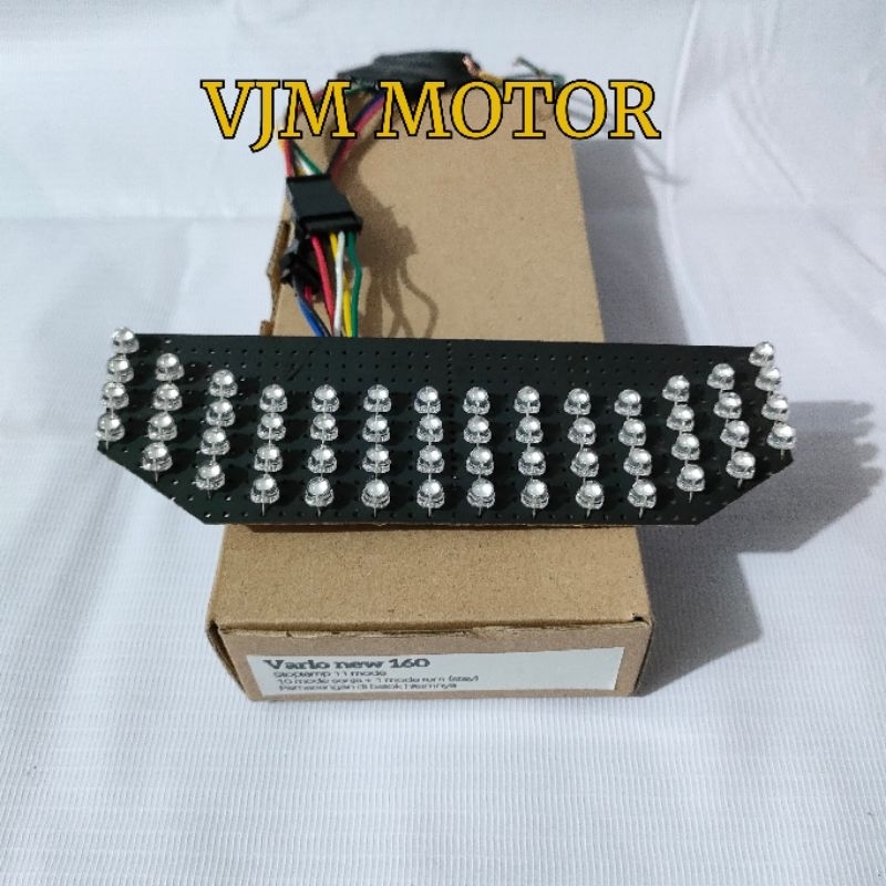 Stoplamp Vario 160 LED 56 LED Running Merah Modifikasi