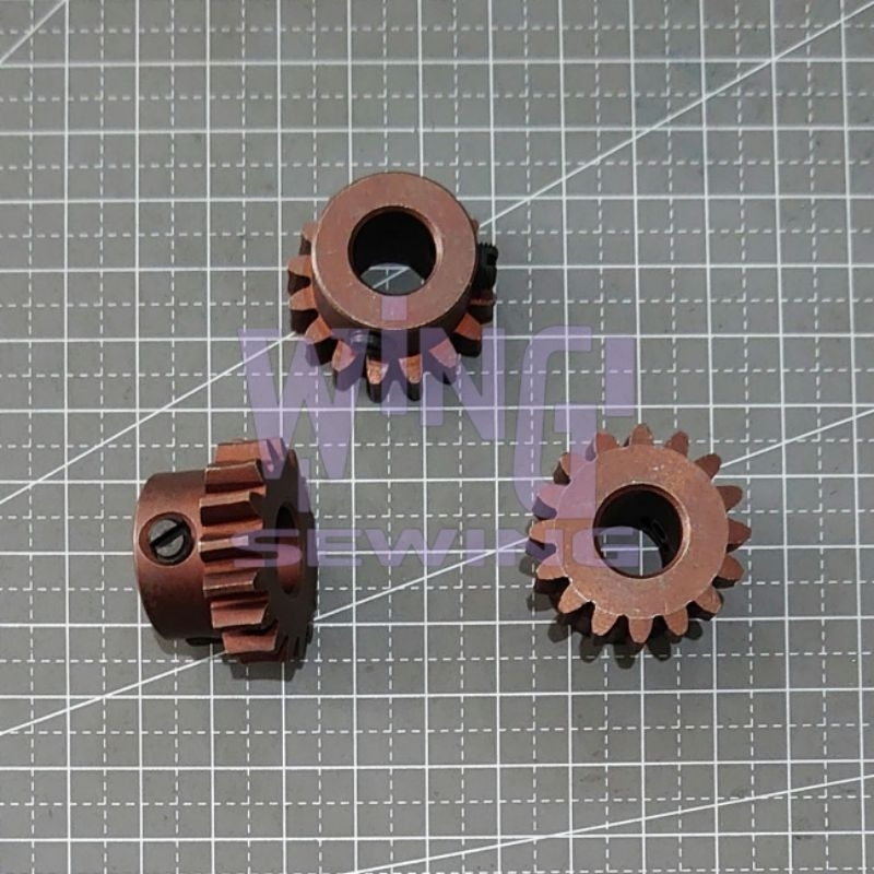 B12203720A0 JUKI 373 Gigi Gardan Kuningan Mesin Jahit Pasang Kancing