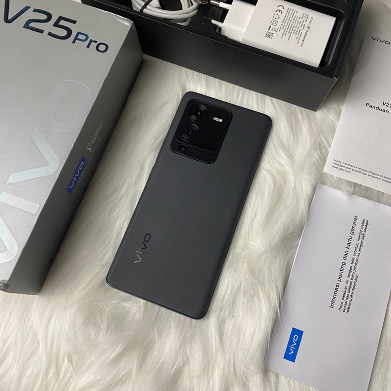 Vivo V25 Pro 12/256gb second fullset original