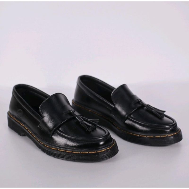 sepatu loafers martens pria dan wanita unisex sepatu casuall