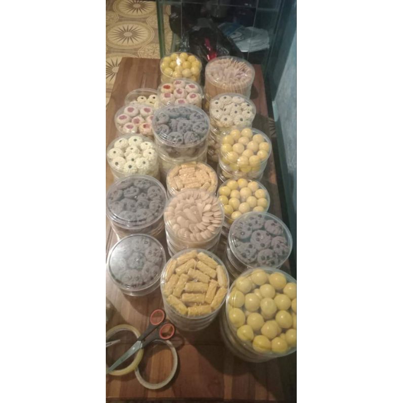 

KUE KERING HOMEMADE BAHAN PREMIUM