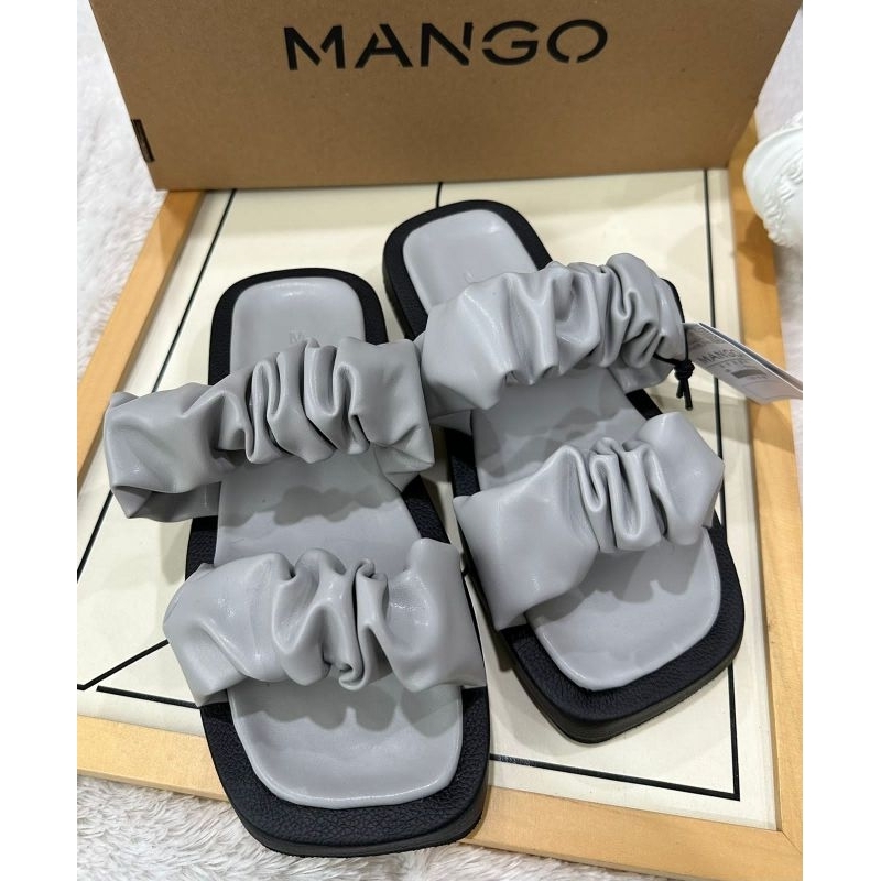 MNG qualited padded sandals