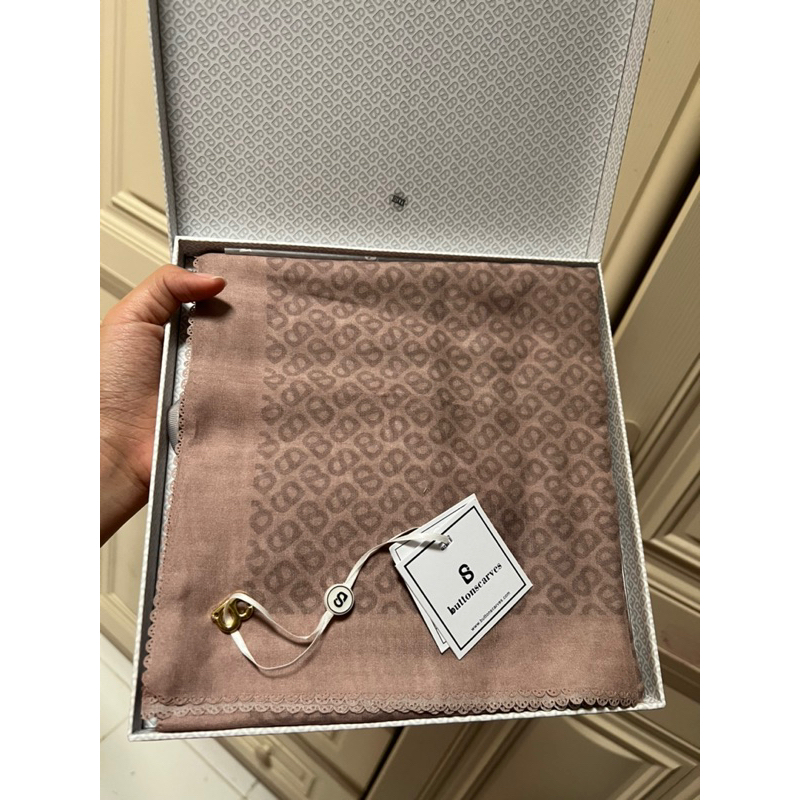 READY Buttonscarves Tapis Navajo