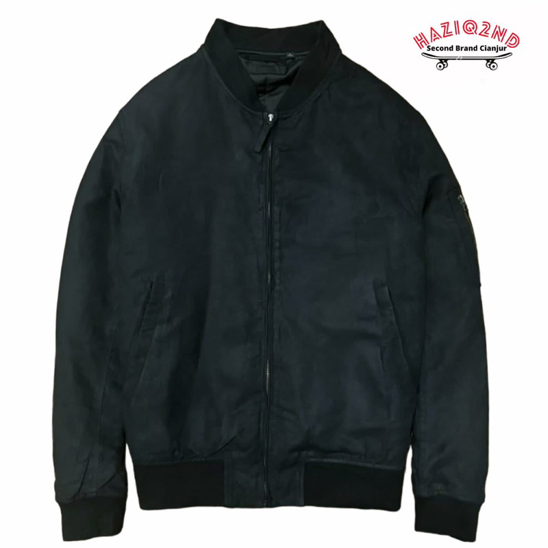 JAKET BOMBER UNIQLO SUEDE