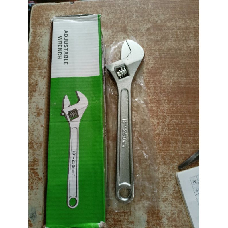 Kunci inggris 10 inch