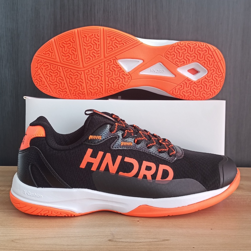 Sepatu Badminton HUNDRED Xoom Pro Original
