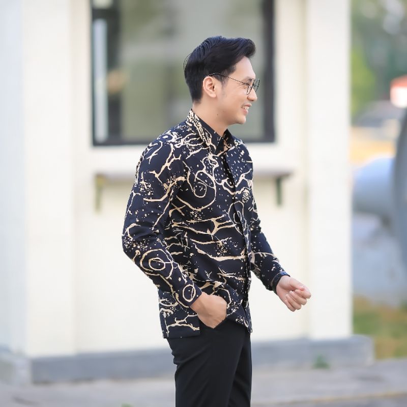 BATIK BOLO DEWO Motif Akar Dewo Kemeja Baju Batik Pria Lengan Panjang Lapis Furing Hem Atasan