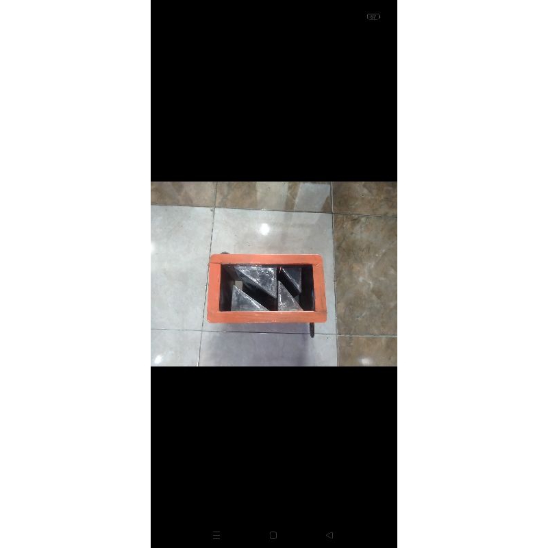 Cetakan Loster Angin-angin Motif Kipas Lubang