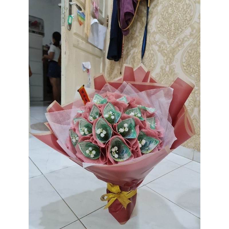 Standing money bouqet / buket uang 25 lembar / premium