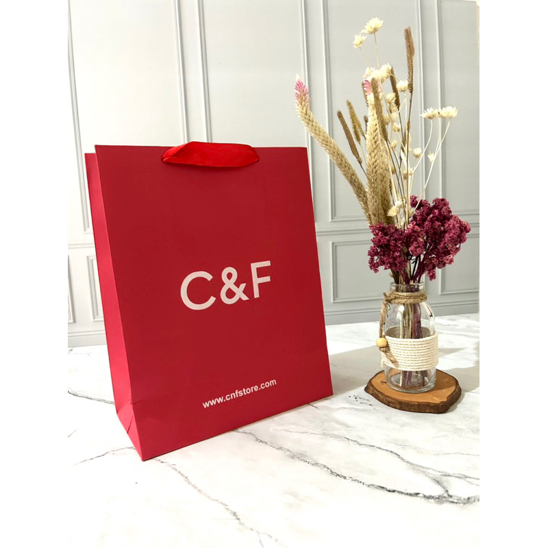 

Paper Bag C&F Parfume Paper Bag Kado