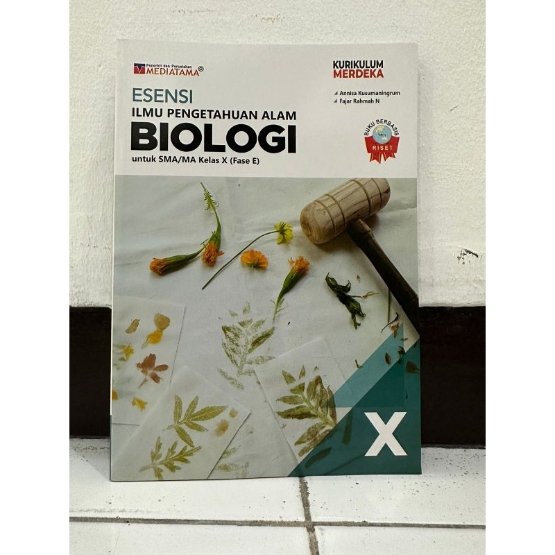 Esensi IPA Biologi SMA Kelas X /10 Kurikulum Merdeka Mediatama