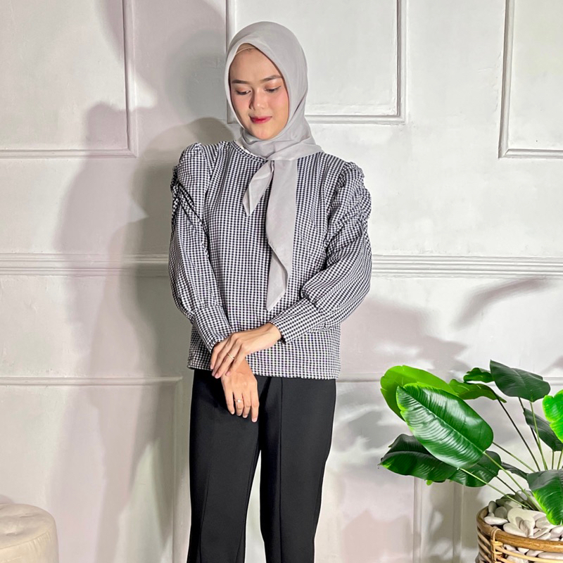 JIFAT - FARAH TOP - ATASAN BLOUSE WANITA LENGAN PUFF KERUT