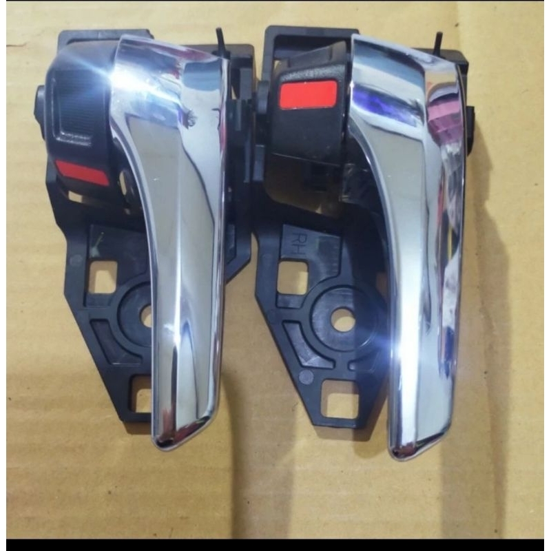 handle pintu dalam doortrim Innova reborn Fortuner Hilux original baru