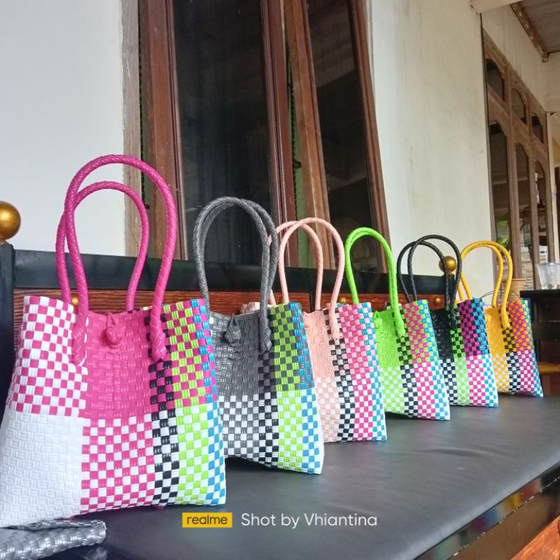 (COD)TAS JALI WARNA WARNI PREMIUM/TAS ANYAMAN JALI/TAS VIRAL/TAS BELANJA/TAS HAMPERS