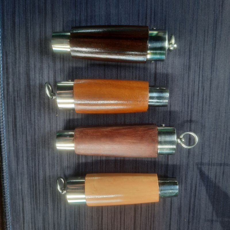 Handle / hulu / gagang, (pisau belati)