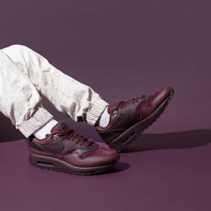 Air Max 1 Burgundy Crush